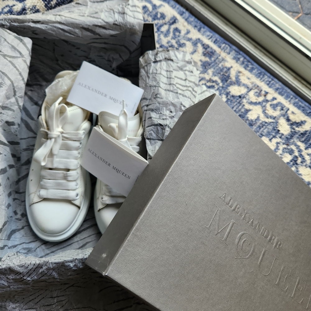 37.5 Alexander McQueen Shoes